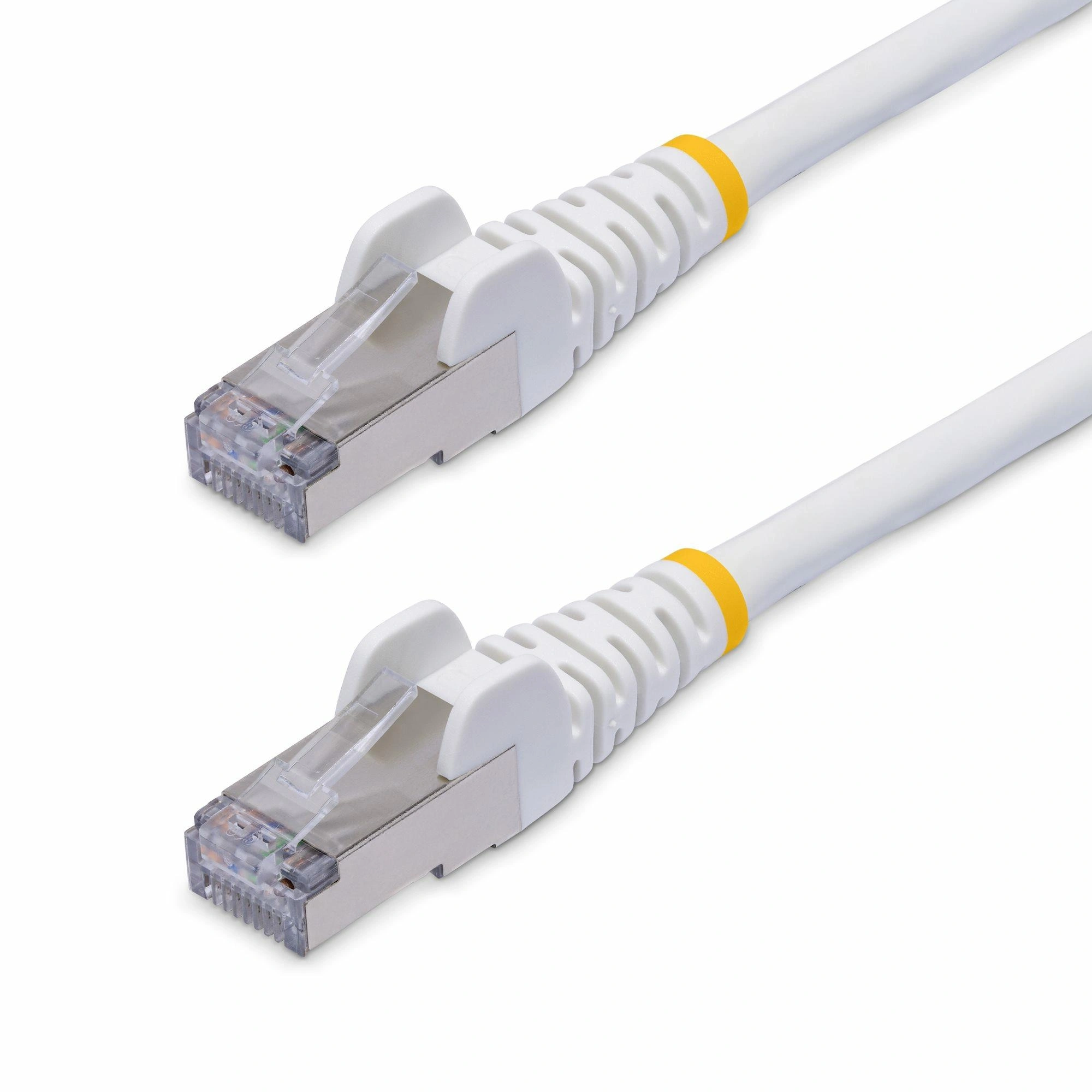 StarTech.com Cable de Red Ethernet CAT8 Blanco de 2m - Snagless - sin Pestillo - 25G/40G - 2000MHz - PoE++ 100W - 26AWG - S/FTP - Alivios de Tens